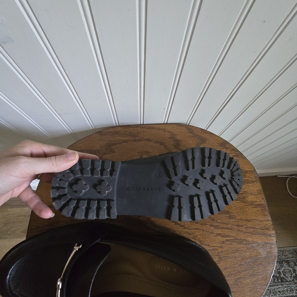 Kelly & Katie Black Leather Loafers Size 10 - Picture 7 of 9